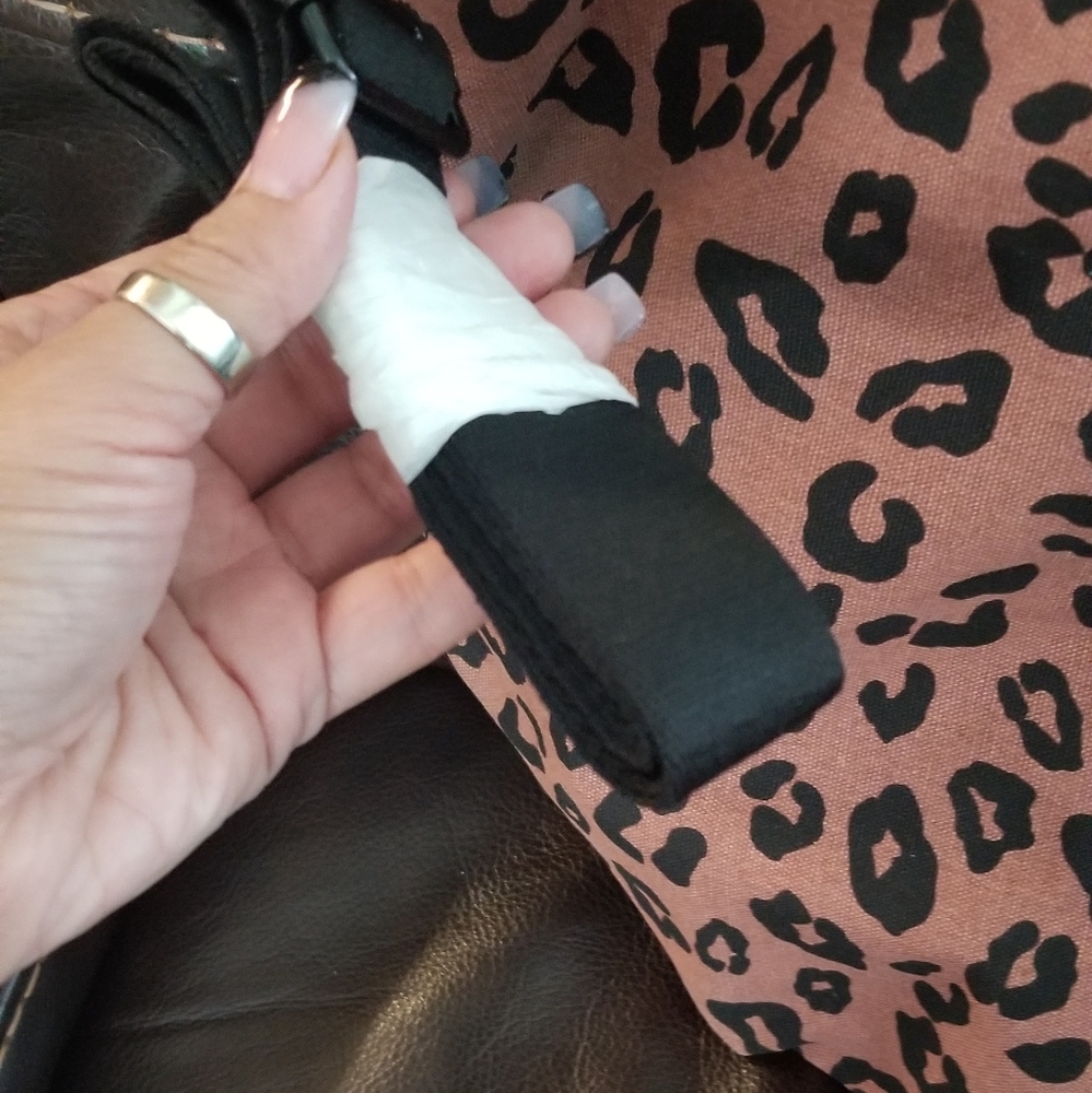 PINK VS leopard print zipper tote - Picture 2 of 6